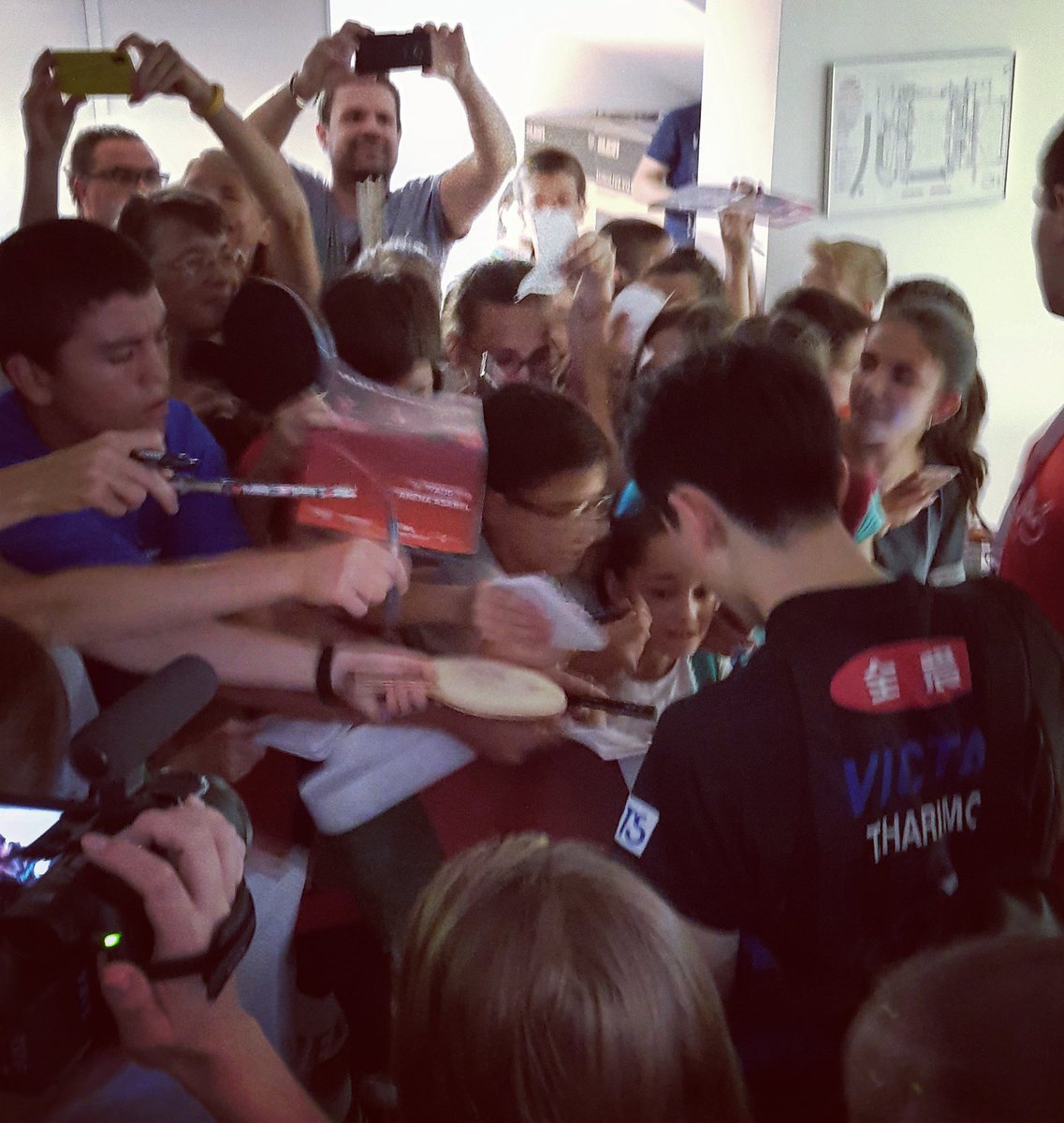 ITTF World (@ittfworld) on Twitter photo 17/08/2018 15:43:12 Tomokazu Harimoto meeting his fans here at the #BulgariaOpen after his 4-1 win over Emmanuel Lebesson! Tomokazu Harimoto meeting his fans here at the #BulgariaOpen after his 4-1 win over Emmanuel Lebesson!