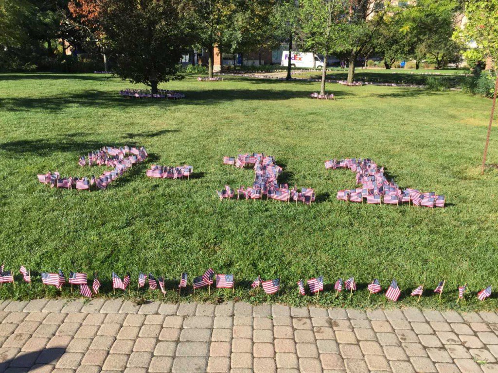 SALHONORS's tweet photo. Today's #flashbackfriday takes us back to last Fall when several chapters took part in our 9-11 Flag Memorial event. Each year, Sigma Alpha Lambda chapters across the country take part in this great event by setting up flag memorials on their campuses. #sigmaalphalambda https://t.co/5Ns5ktMl7c