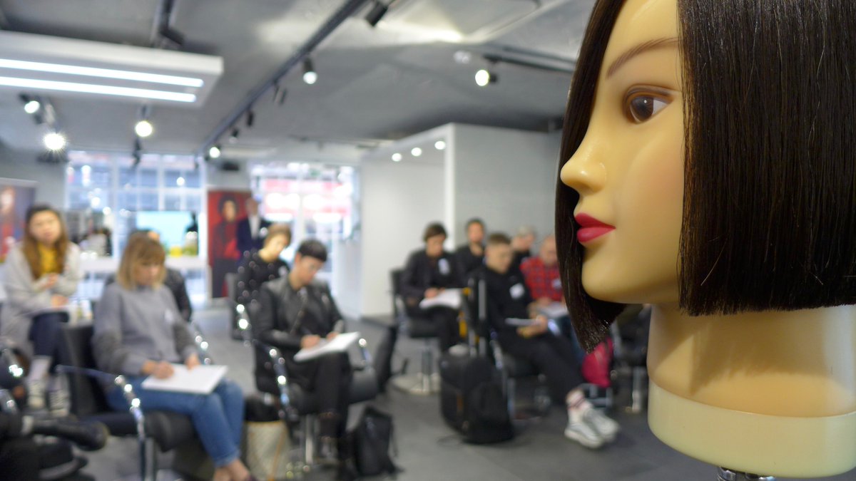 Learn more about our #teachertraining course and why you should register: bit.ly/2KYuaix
Thanks <a href="/hji/">Hairdressers Journal International</a> for the feature! 
#mazellaandpalmer #notjusthowtocuthairbutwhy #haireducation