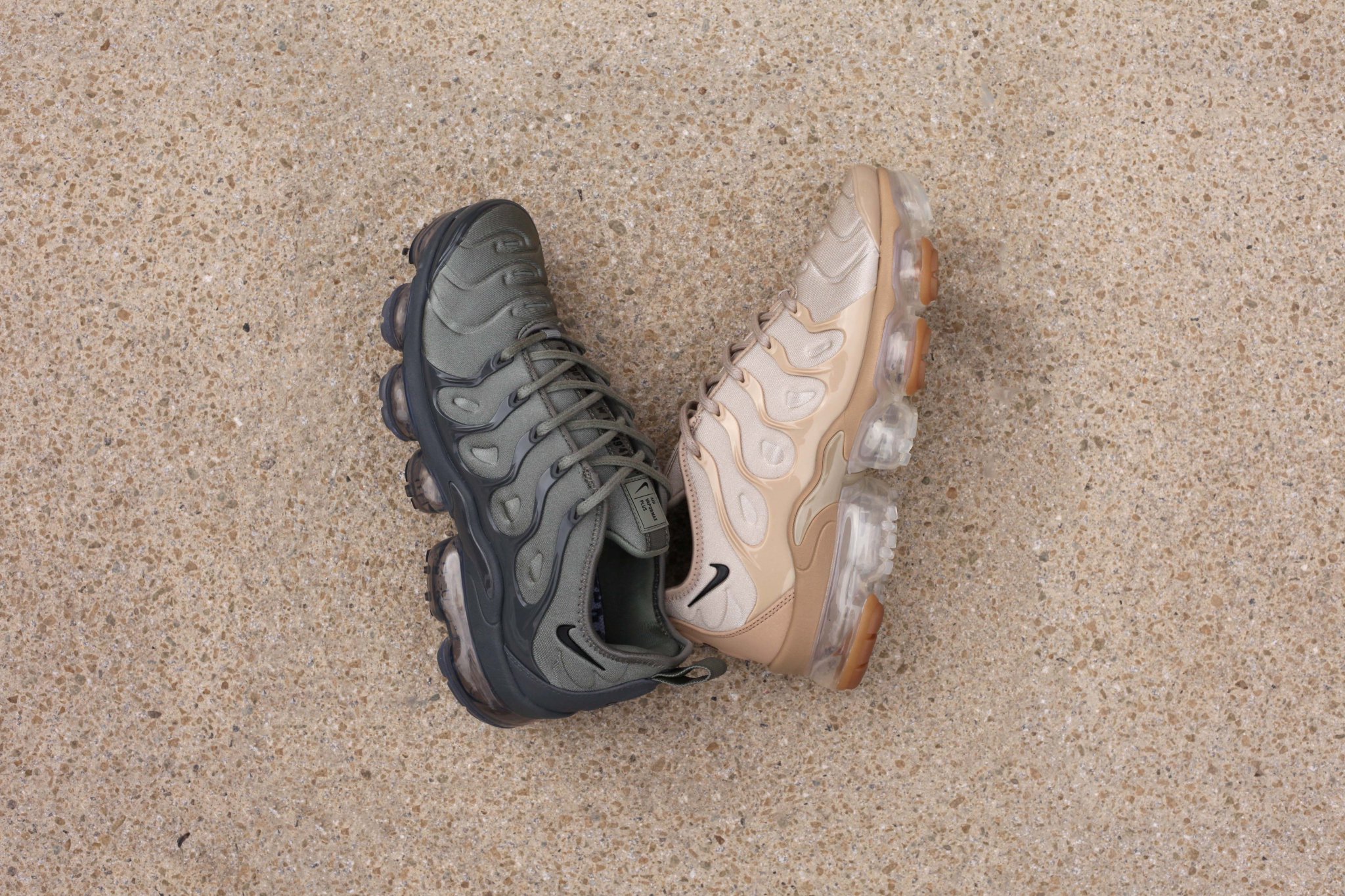 string vapormax plus