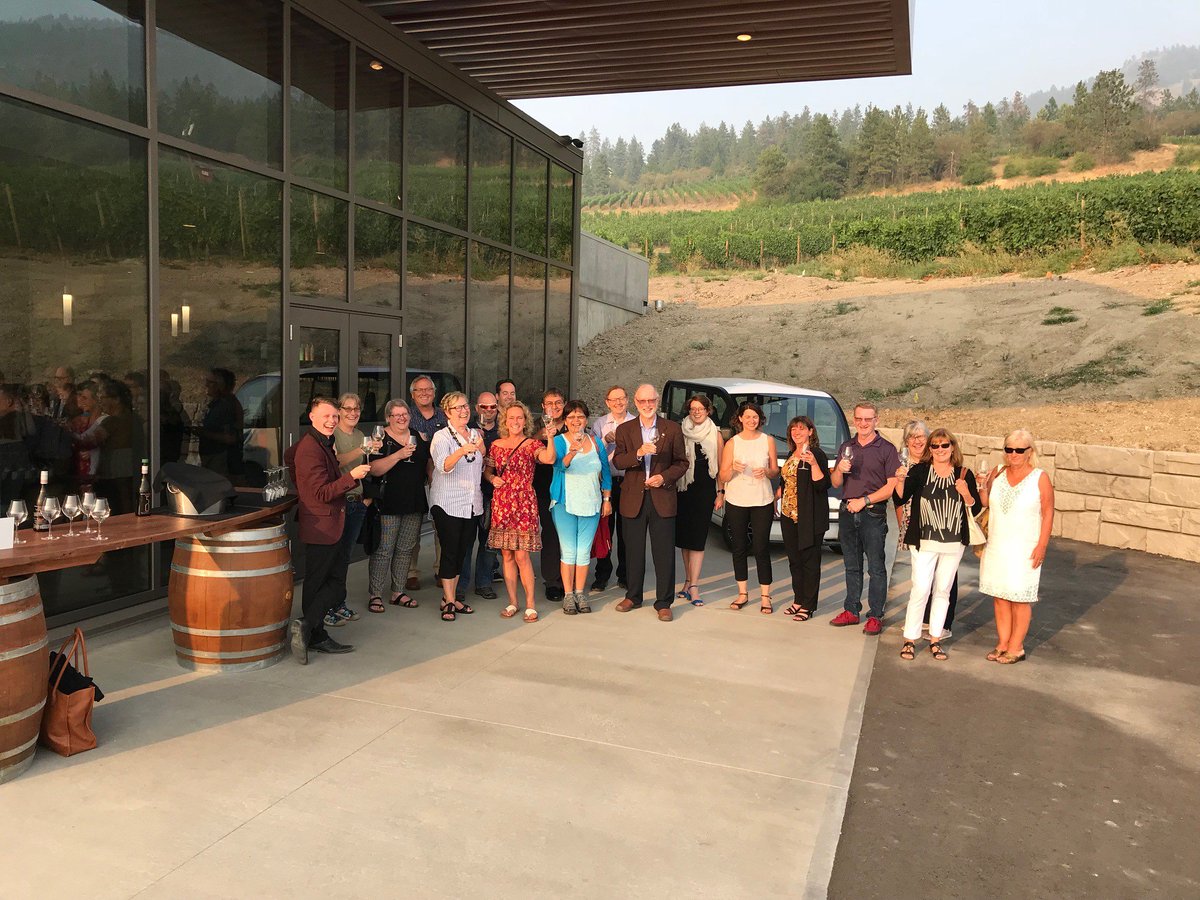 Comm_FuturesBC's tweet photo. Board meeting dinner on Monday night at 50th Parallel! #50thparallel #boardmeeting #2018 https://t.co/blZK0AfRJa