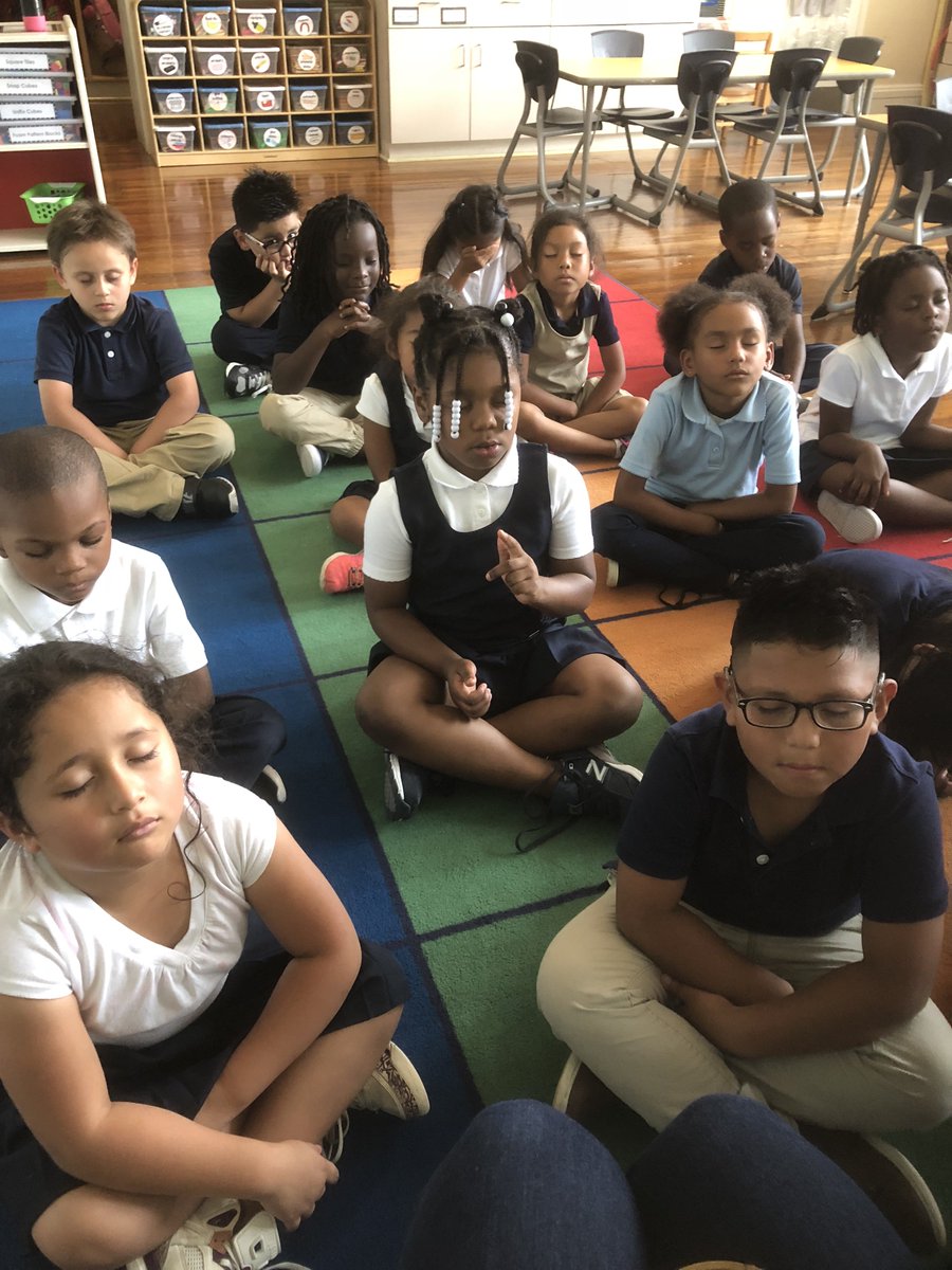 HDCookeES's tweet photo. 1st grade is practicing breathing techniques during their mindfulness moment. 1er grado está practicando técnicas de respiración durante su momento concentración. #Mindfulness https://t.co/Alc5rroQVf