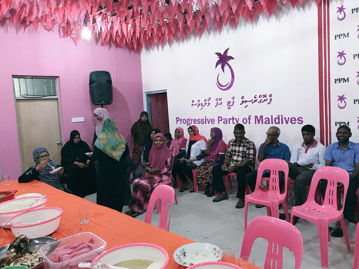 ahmedmubean's tweet photo. #Bilehdhoo Jagahaiga RY2018 campaign Varah Foariaai Kuriah Dhany.

#YameenShaheem2018
#RaeesYameen2018
#RY2018 
#YS2018 
#ProgressShared 
#23sep2018
#MvDevelopments
#LoaybaaEkuRY
#RaeesYameenShaheem2018
#VoteYameenShaheem https://t.co/nEoR7ORjQm