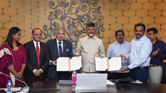 JustJk17's tweet photo. Chandrababu Naidu Meeting with #UAE Based #BLF, #CRDA groups over #Island Developments in AP 
 @ncbn @AndhraPradeshCM 
@krishnadgoap @gunturgoap @nelloregoap @wgodavarigoap @egodavarigoap @vizaggoap @srikakulamgoap @vzmgoap @kurnoolgoap @anantapurgoap @Kadapagoap @chittoorgoap https://t.co/jyU0mfatgr