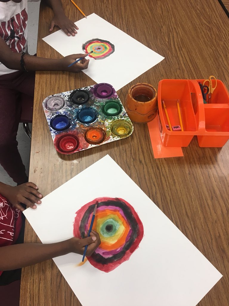 First day back at work in the art room and all of the students are painting! <a href="/pfisd/">Pflugerville ISD</a> <a href="/Wieland_PFISD/">Wieland Elementary</a> <a href="/PFISDfinearts/">PfISD Fine Arts</a> #WielandES