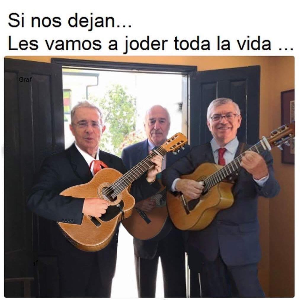 DanielSamperO's tweet image. El meme del año...