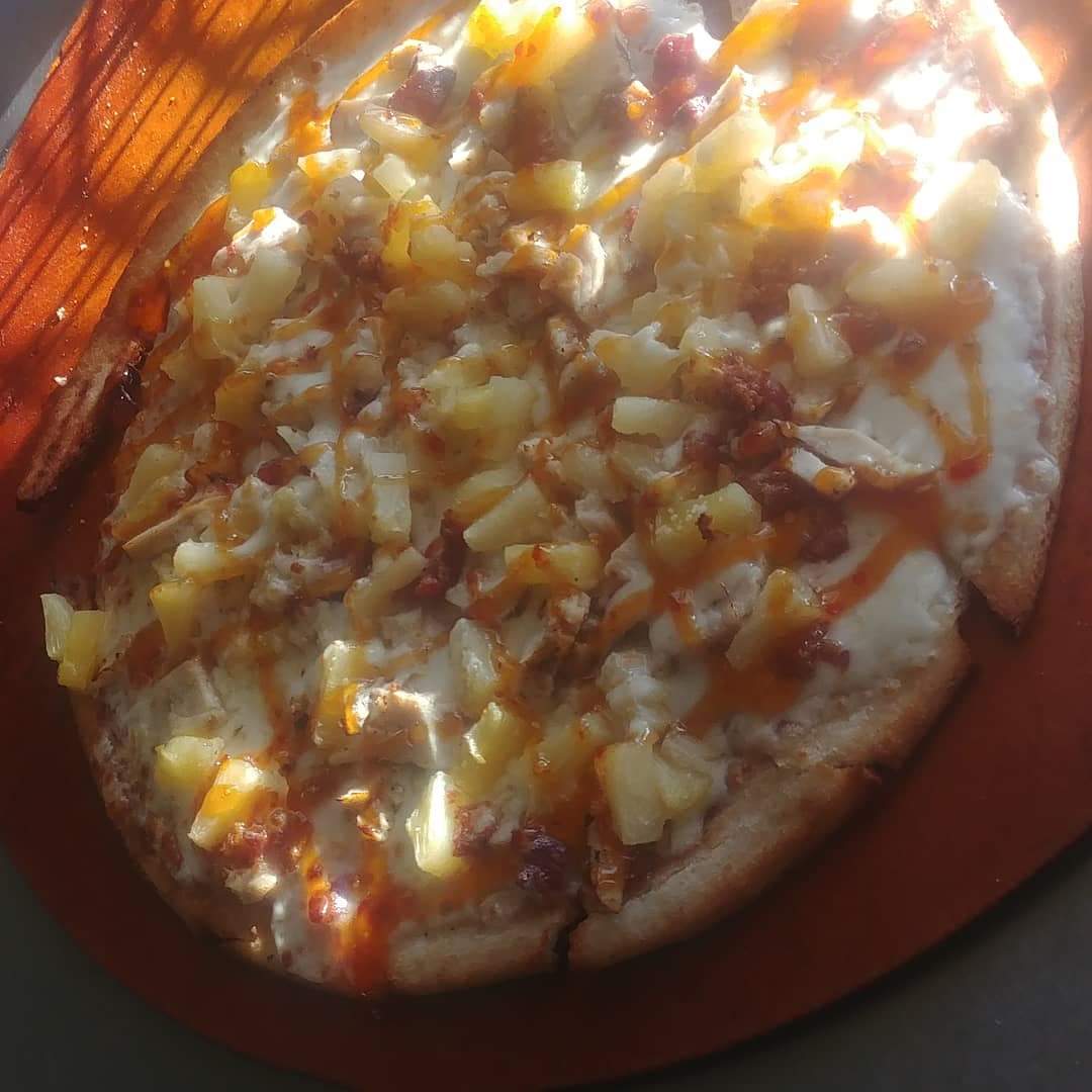 Pizza Wings &amp; Beer what else do you need for a great dinner. Kitchen open all night long! $10 Pizzas - $10 Bottomless Cups @ 9 - $2 Ultra Bottles, Heineken, Coors Banquet, Guinness, PBR, &amp; Bush Lights  Jager Bombs, Jim Beam, Jim Beam Flavors - $1 Fireball Shots &amp; More!