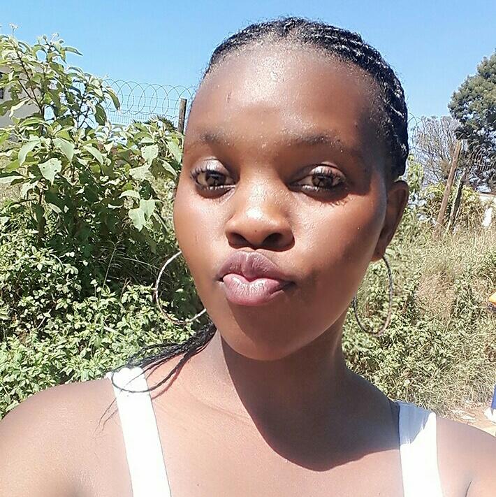 Sinothi38205850's tweet photo. #NewProfilePic
Hi I'm Snorh from Izingolweni 🏃🍻 https://t.co/n2f1enRv6K