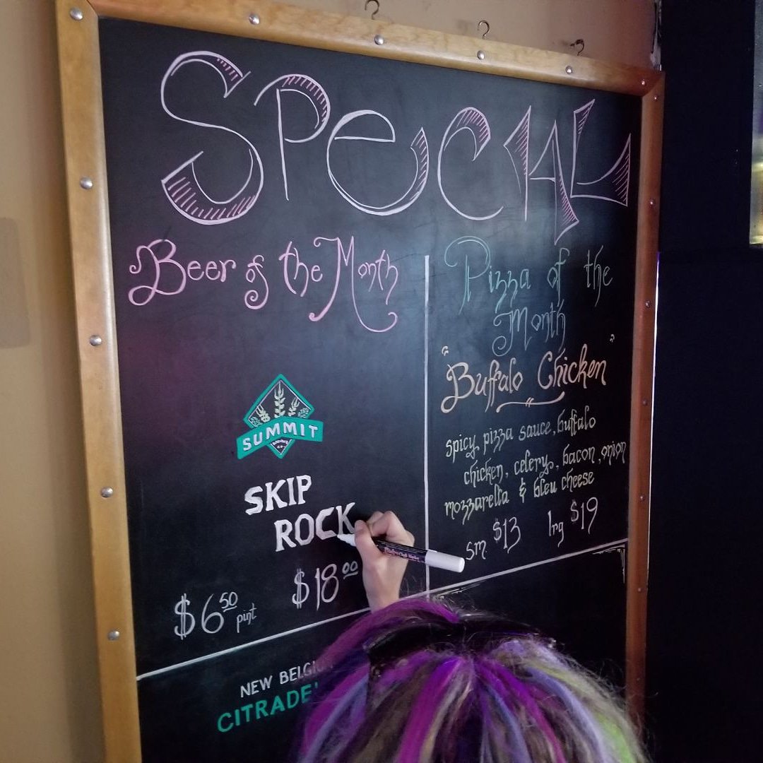 HappyTower's tweet photo. Treat yourself with a #summit #skiprock https://t.co/V1dl2stG6k