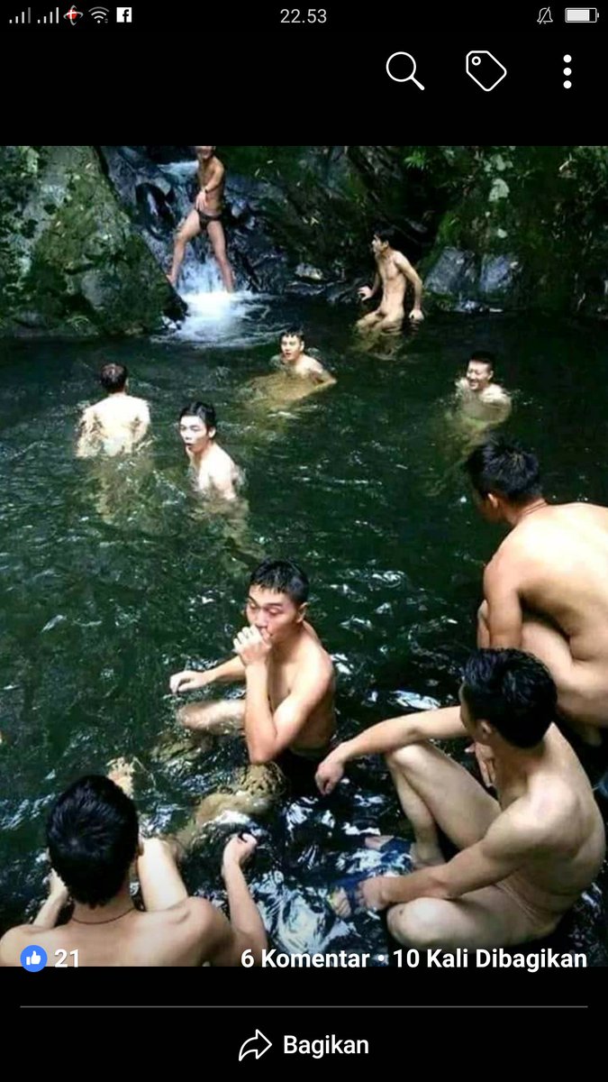 All501999's tweet photo. Mandi bareng yuuu https://t.co/hG3UHfMx13