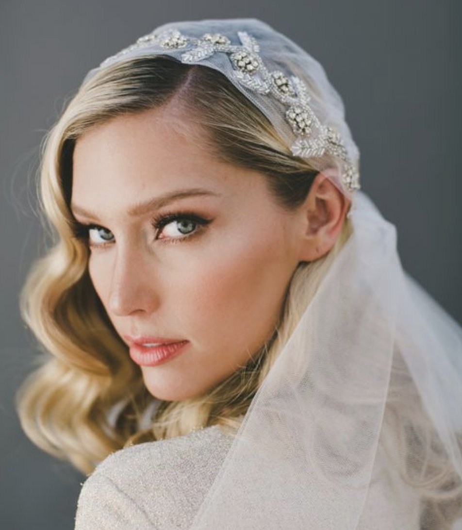 What kind of veils do you like? Simple, embellished, antique? See all the veils that have us dreaming on our newest <a href="/Pinterest/">Pinterest</a> board! ow.ly/sDRh30lrW6o #weddingvenue #BridalStyle #CWF