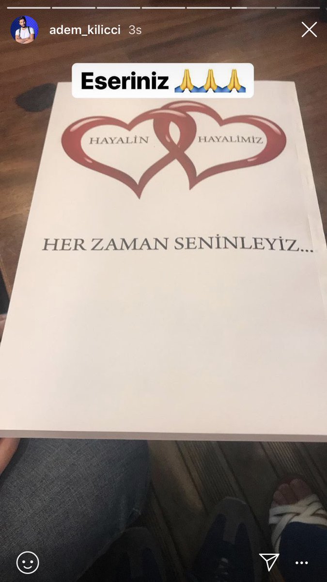 ForstalkApp's tweet photo. Kitabımız aslanımızın eline ulaşmış, umarım yazıklarımızı okudukça mutlu olur, kitabımızın içini dolduran herkese teşekkür ederiz 🙏🏻
BİZ SENİ ÇOK SEVDİK KILIÇ ADAM @adem_kilicci https://t.co/SHSI4N7s93