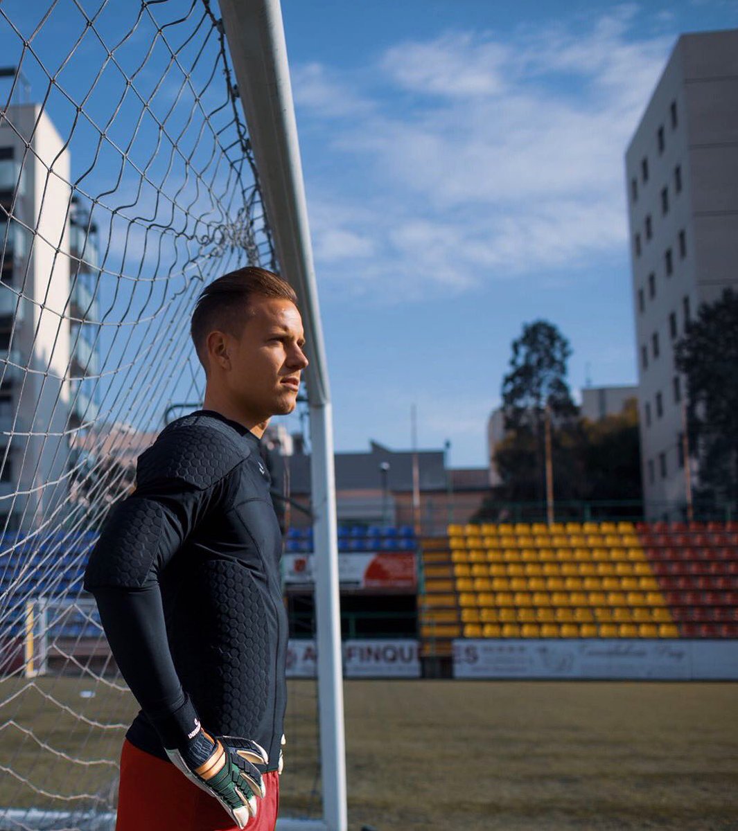 mterstegen1's tweet photo. It’s almost time to go again. I’m ready for my 5th season! ⏳💪🏻⚽️ #ItsOnMe @McDavidEU https://t.co/pVEjfiBPxu