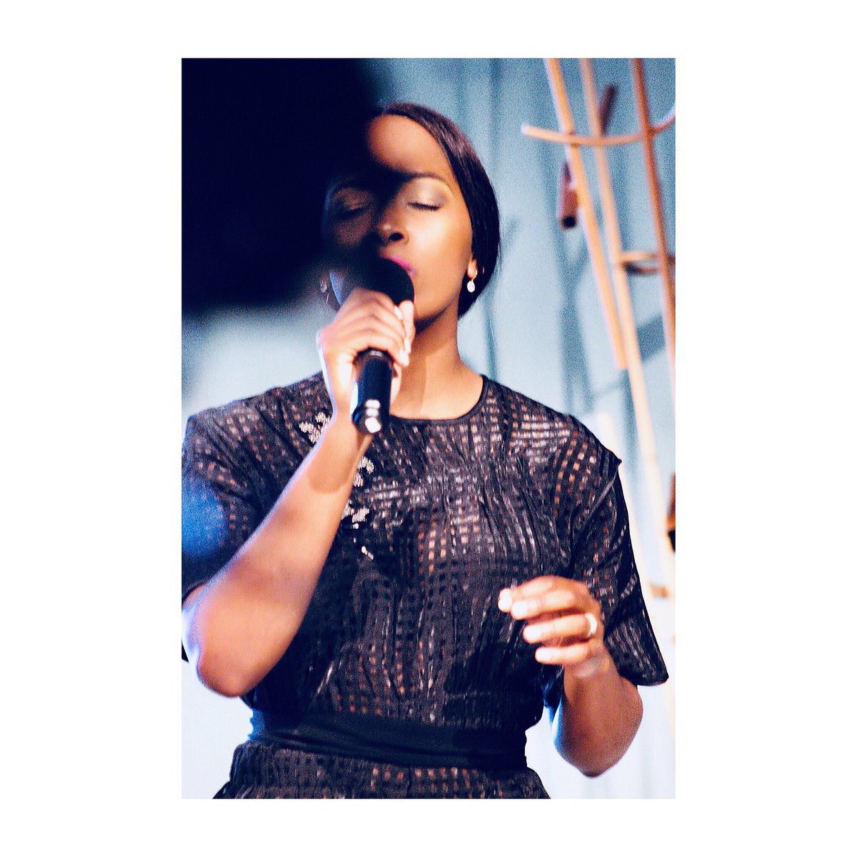 HleLive's tweet photo. The Holy Spirit definitely took over 😭.
Thank you 
#YouAreLife
#RealTalkOn3 
📸::: @sphesibo_m https://t.co/gRLnbeI31M