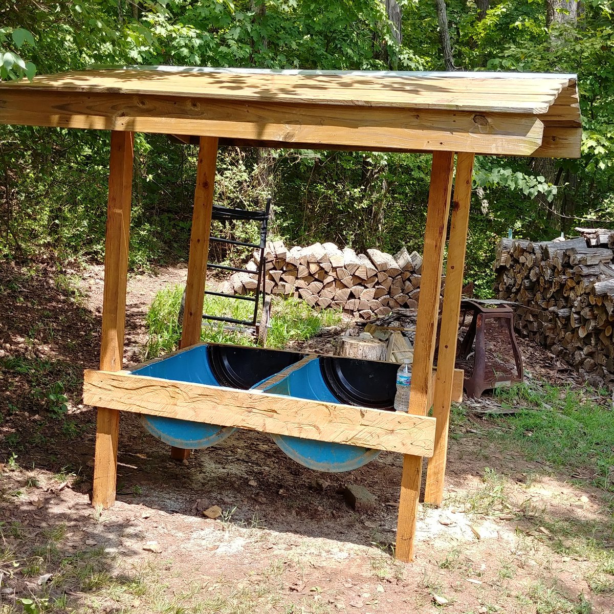catfish_72's tweet photo. Got the deer feeder done..the grandkids love sitting on the porch swing watching the deer https://t.co/TsjBgETF1Y