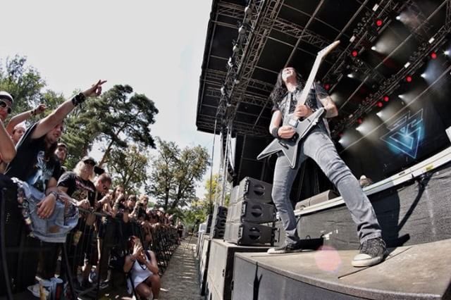 gusgofficial's tweet photo. We survived the heat on stage, thanks to YOU  Rock Heart Festival! You gave us all the energy, thank you so much! 🇨🇿❤️🇬🇷🤘🏻🤘🏻

Photos by @LukasUrbanik https://t.co/zCqzL7srHC