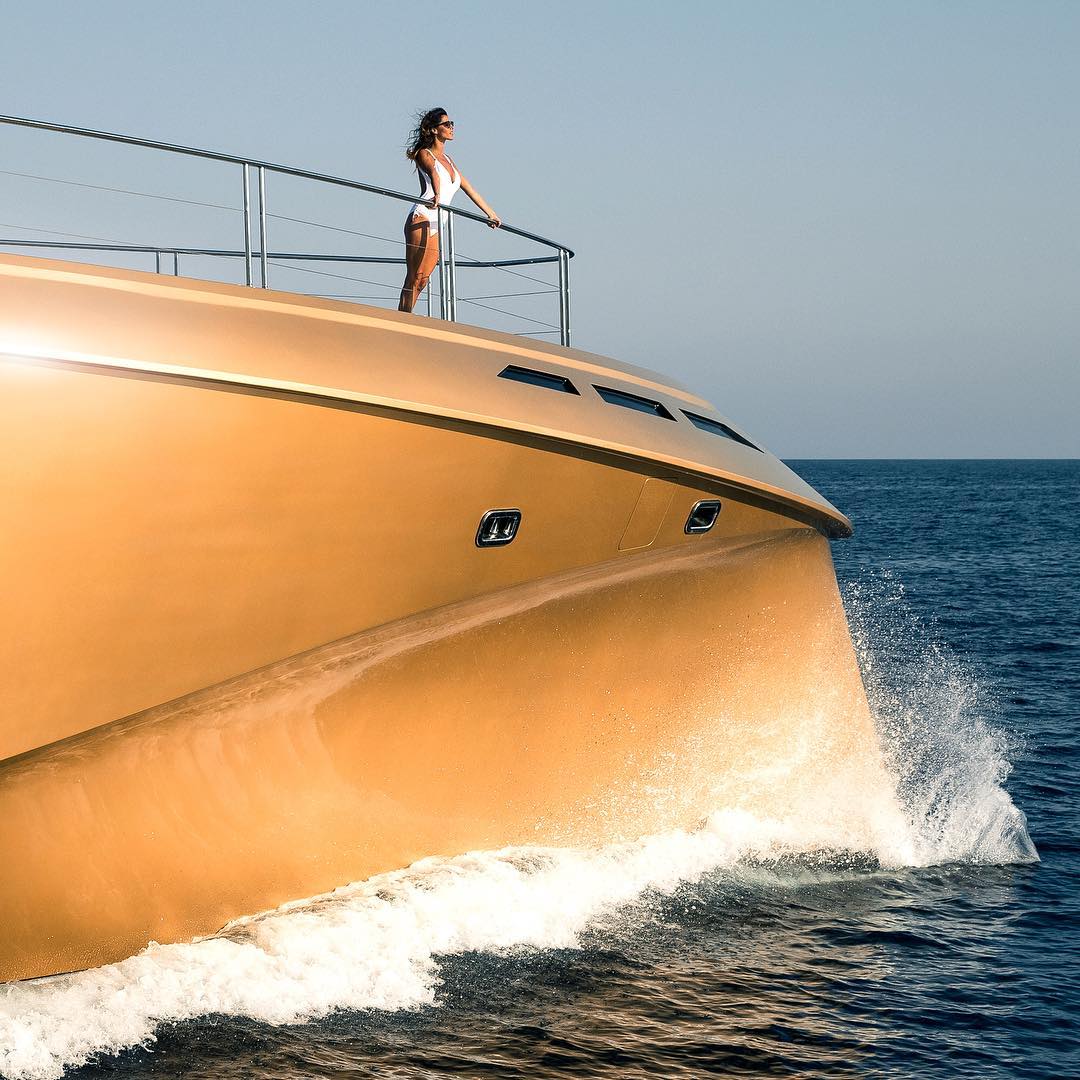 HarrisonLeeUK's tweet image. Stunning!👌 #superyacht #superyachts #yachts #yachtlife #yachting #success #luxurylifestyle The 49m Khalilah near Cannes, France PC: Jeff Brown