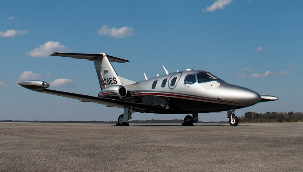 CnleLaw's tweet image. @OneAviationAero is disrupting the industry with its #Eclipse550 twinjet, the world’s first very light jet, combining high performance with #lowcost, advanced #technology with easy operation, and efficiency with #luxury.
#CnleAviation #aviation #NEWS 
ti.me/2NJhwXz