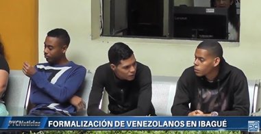 PYCNoticias's tweet photo. A #Ibagué han llegado 1.700 ciudadanos venezolanos según el censo de la @persoibague . Quienes no aparecen el registro podrían ser deportados.
#Regional #PYCNoticias #CanalPYC #Venezolanos 
 https://t.co/A6Vbt9OZ9u https://t.co/pU9t5odQnS