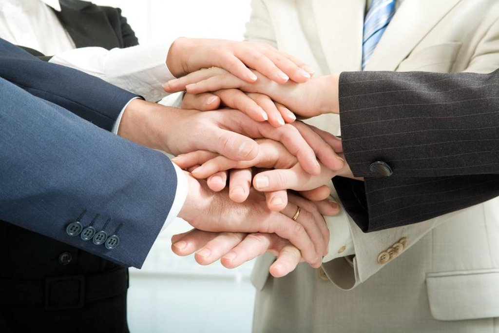 Linking Into Sales (@linkingin2sales) on Twitter photo 2018 Is A Year of Action and Cyber Convergence: Welcome to the Fourth #IndustrialRevolution via <a href="/HireOnSocial/">Social Selling for Recruitment Agencies</a> bit.ly/2L5jajK 2018 Is A Year of Action and Cyber Convergence: Welcome to the Fourth #IndustrialRevolution via <a href="/HireOnSocial/">Social Selling for Recruitment Agencies</a> bit.ly/2L5jajK