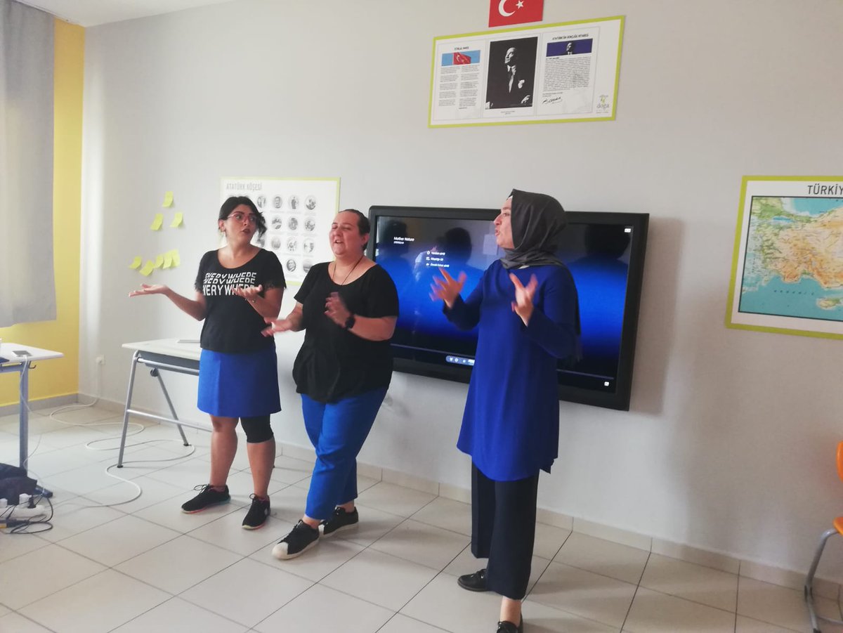 A great week full of active learning, CLIL, improving teaching skills&amp;vocabulary, using images and more has come to an end with our presentations. Many thanks to our teacher trainers 😊
#dogaeltmeetings 
@Didem_Ozgul <a href="/berna_tamusta/">Berna Tamusta</a> <a href="/avarezgi/">Ezgi Avar</a> @DogaHighELT <a href="/ABEKDA/">Ali BEKDAŞ</a> <a href="/tugbaakyuzz/">Tuğba Akyüz</a>