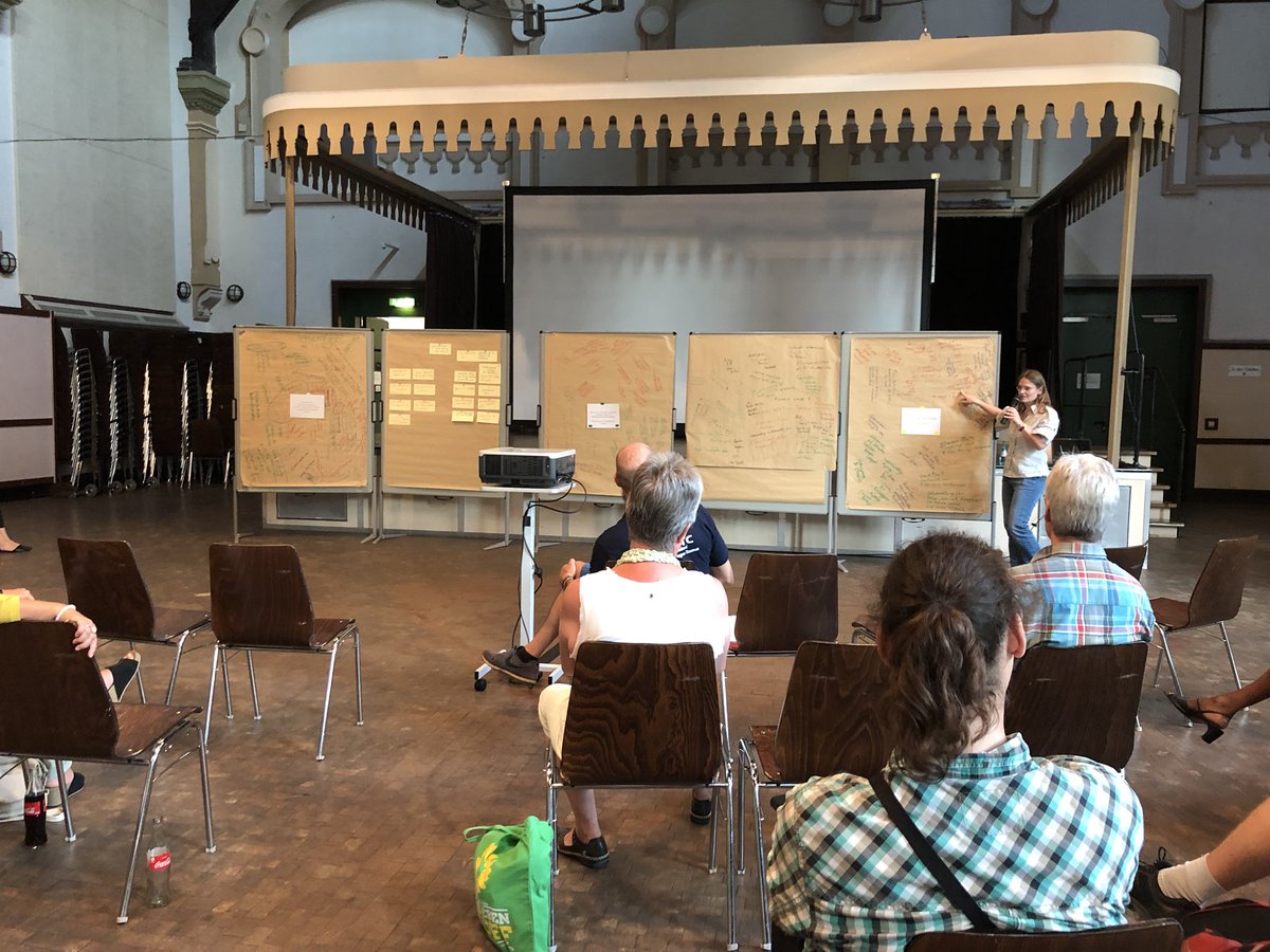 #Elektromobilität Workshop in #Wiesbaden. Gute Veranstaltung, aber wenige Besucher 🚗 🔌