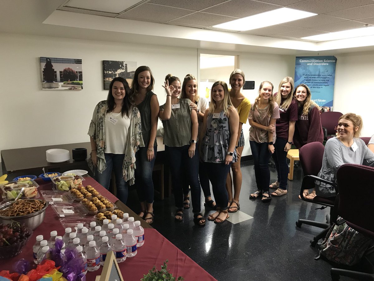 MoState_NSSLHA's tweet photo. NSSLHA loved getting to welcome our graduate students at orientation this morning! Congratulations to you all and we hope you have a fantastic year! 🎉 https://t.co/TubwCzliFC