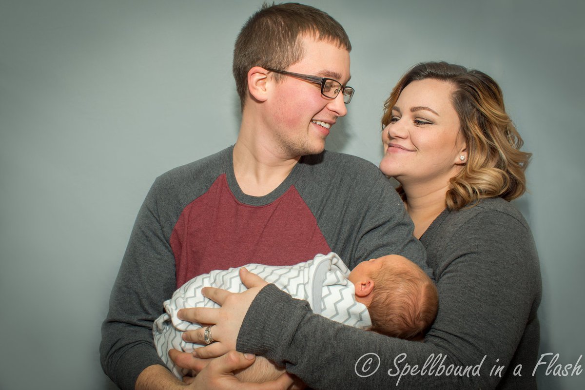 So much love in their eyes and smiles.

Such an adorable family.

#photography #photos #Nikon #NikonD7200 #newbornphotograph #newborn #newbornportraits  #portrait #familyportrait #happyfamily #spellboundinaflash #greensburgpa #greensburgphotographer #irwinpa #irwinphotographer