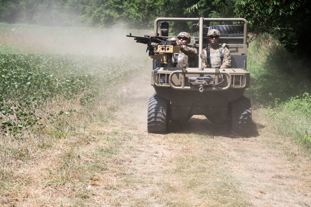 HIPPOmultipower's tweet photo. Here's a #sneakpeek of our new #militarytech currently undergoing trials Meet the #HIPPO #ATSV, our amphibious #allterrain #multipower vehicle able to traverse snow, swamp, mountain and desert alike. It can even be delivered to remote sites by parachute via support helicopter. https://t.co/hnfXVcuclh