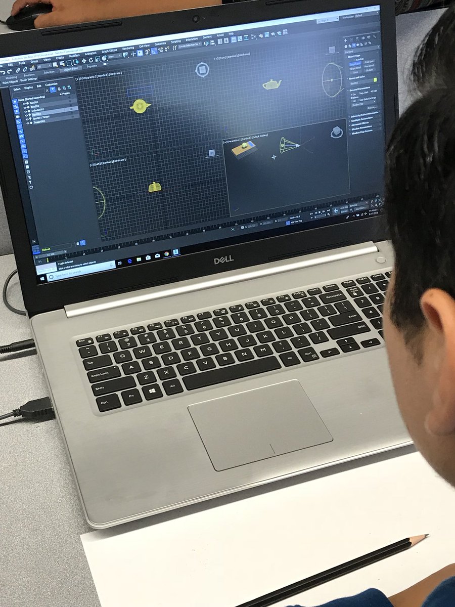 Morudder's tweet photo. 3D Animation! Awesome to see students so engaged. @PetalumaHigh @Petk12schools https://t.co/XBHkC2ZJrf