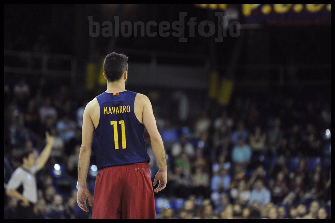 baloncesfoto's tweet photo. #GraciasNavarro 💣
Juan Carlos Navarro #Leyenda 
#Respect 

💻https://t.co/LCbhGk7xwa https://t.co/33WQEuE41b