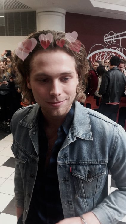 ً (@thehemmopics) on Twitter photo 