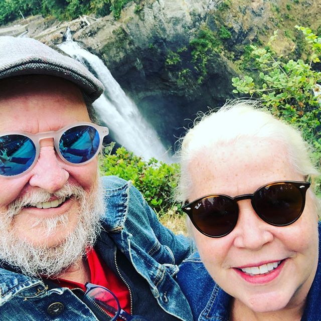 GreyCoopre's tweet image. #greyandjaycoopre at Snoqualmie Falls @jools2u @grey_coopre #washingtonstyle #sunglasses #popoincarnation #waterfalls ift.tt/2vSF9Wl