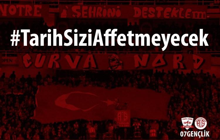 Taraftarın üzerinden ellerinizi çekin! Yönetim istifa! #TarihSiziAffetmeyecek