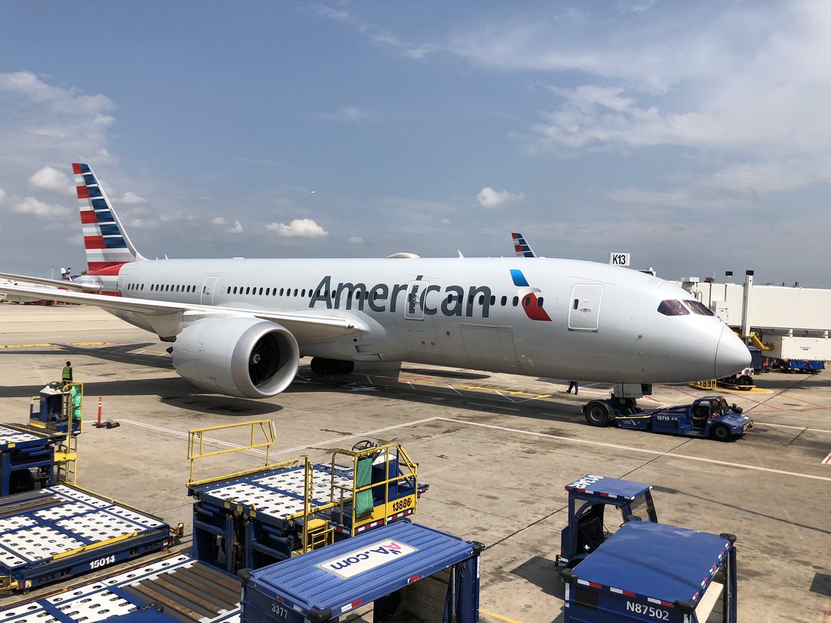 flightradar24's tweet photo. Ready to push. #AA153 is off to Tokyo.
https://t.co/rcSF43NCQZ #AAviationDay https://t.co/EMqYnLaDAU