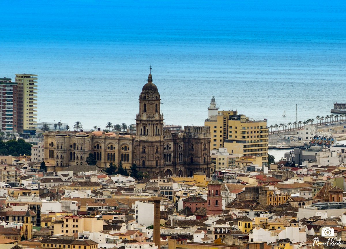 Zappa_Malaga's tweet photo. La Santa Iglesia Catedral Basílica de la Encarnación es la catedral de Málaga.
#VistoenAndalucia https://t.co/wUWyYEVnKJ