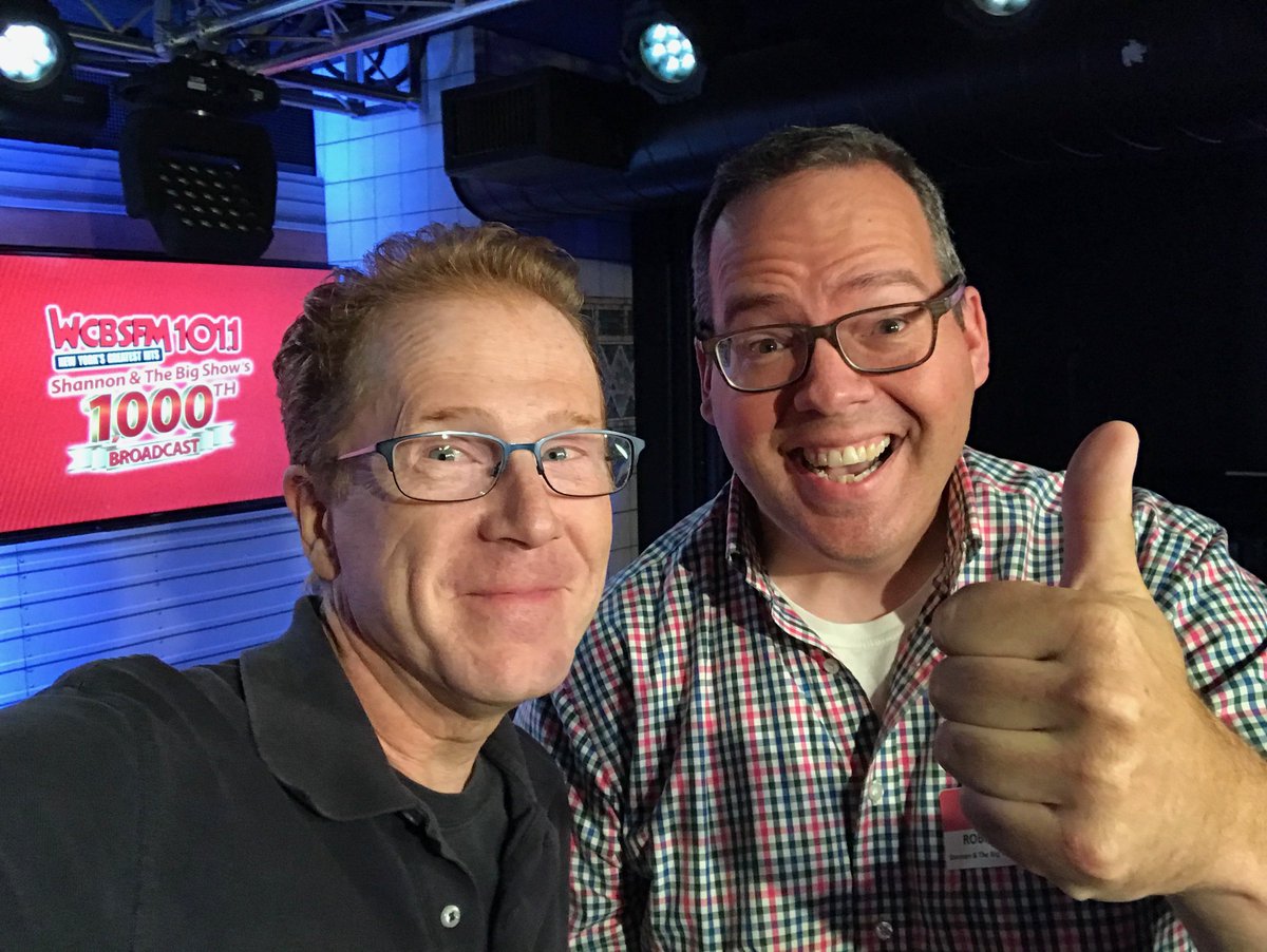 BobBorden's tweet photo. Four selfies with the super nice, John Elliott. @JohnElliottTV @wcbsfm #Shannon1000 #JohnnyWeather https://t.co/uZxKcy6RI4