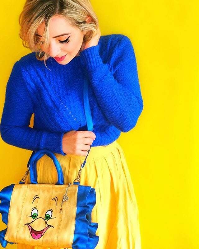 ShopHarveys's tweet photo. Congratulations to @adventuresandthingamabobs on winning our #HELLOHARVEYS photo contest! We love the bright blue and yellow colors in this photo. Thanks for everyone for entering ! There will be another photo contest soon 😎👍 https://t.co/y8VFbT11VZ https://t.co/VW2VQIEKdX
