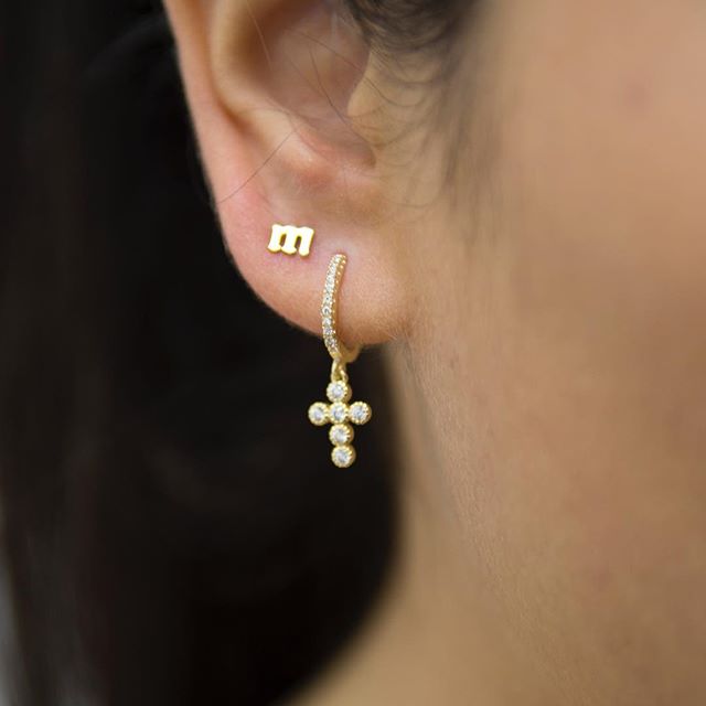 silverontheweb's tweet photo. Our new mini initial earring is now in stock ✨✨ #sotwstyle https://t.co/IDN661CxVA https://t.co/pT8Q3LvNmY