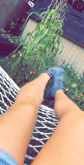 You ever miss your boyfriend so much you buy identical shoes to match him? 😂 @Evan_Farrier https://t<a href="/tag/newprofilepic"class="tags"><span>#newprofilepic</span></a>