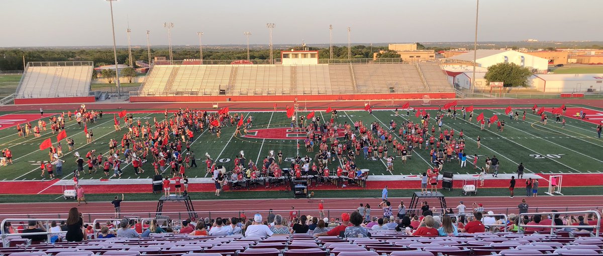 randypittenger's tweet photo. Not quite as crisp with parents on the field shadowing their students but plenty of awesomeness at the Marching 100 Parent Preview & Participation Night! #M100 #BCG #BDL #BringerofWar #ILoveBelton https://t.co/yiU5SP5b8Q