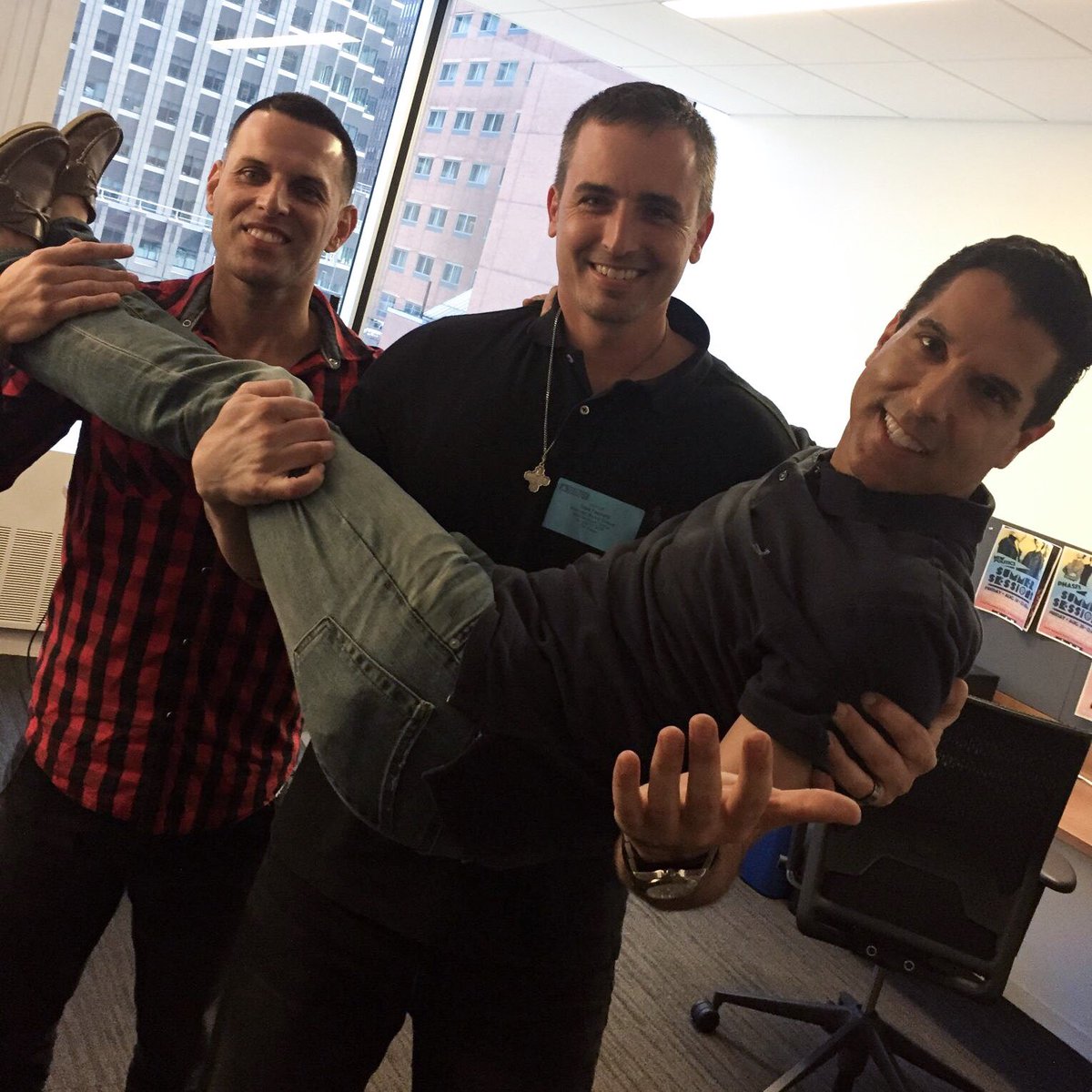 TheRealLFO's tweet photo. It’s hard to believe that it’s been two years since we had the pleasure of sharing the stage with @JeffTimmons and our boys from @98official. We will always be thankful to them for helping to spearhead last year‘s memorable reunion tour! #lfo #missrich #lforichinlove #my2ktour https://t.co/U4P2RCD3eC