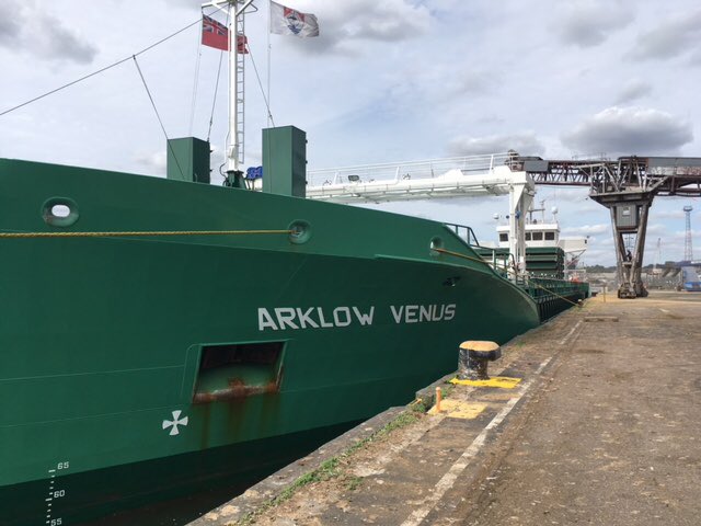 Cefetra's tweet photo. #Cefetra loading @ArklowShipping #ArklowVenus at Ipswich Grain Terminal. #Export #Wheat grown by #British #Farmers for the world #markets. @Cefetra, #TheSupplyChainManager https://t.co/a6Hfxhtq42