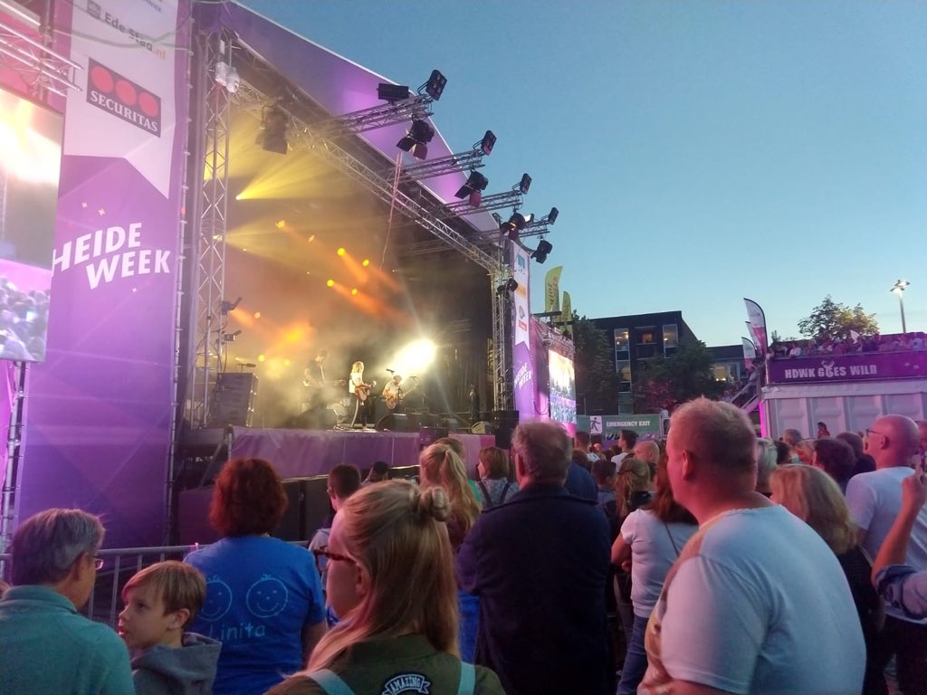 Openingsavond @heideweek https://t.co/yNbALpMcDC