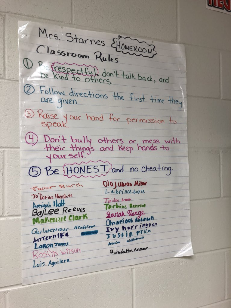 LisaStarnes27's tweet photo. Each homeroom wrote their own classroom rules today! @BCESMustangCity https://t.co/hreHYIor6o
