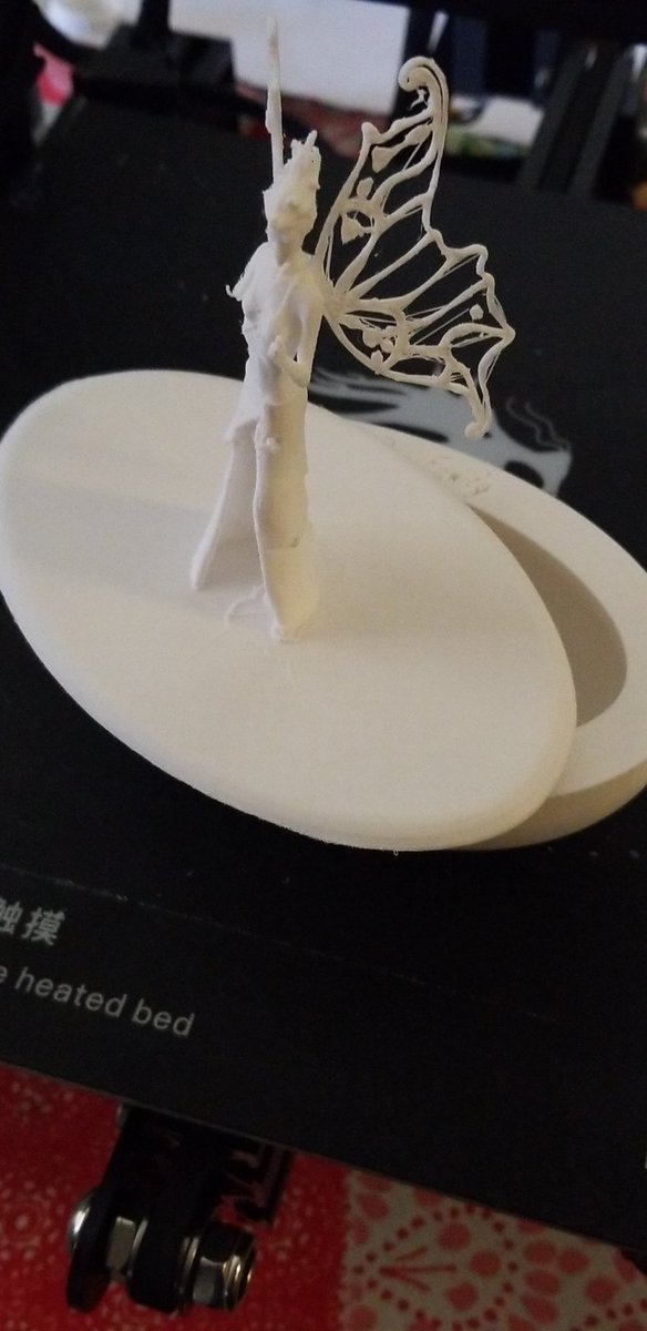 GregG619's tweet image. Salt dish made on my Ender 3. #hatchbox3d #crealityender3