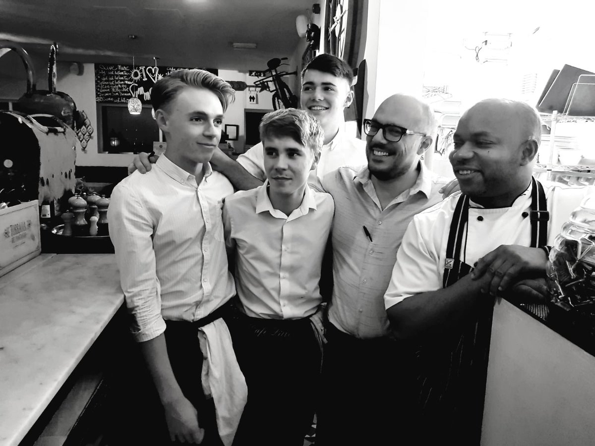 cafelilli's tweet photo. The Boys Are Back in Town💥 New Album Coming Soon... #cafelilli #boyband #fridaynightdreamteam #outnumbered https://t.co/8WL7wHw77s