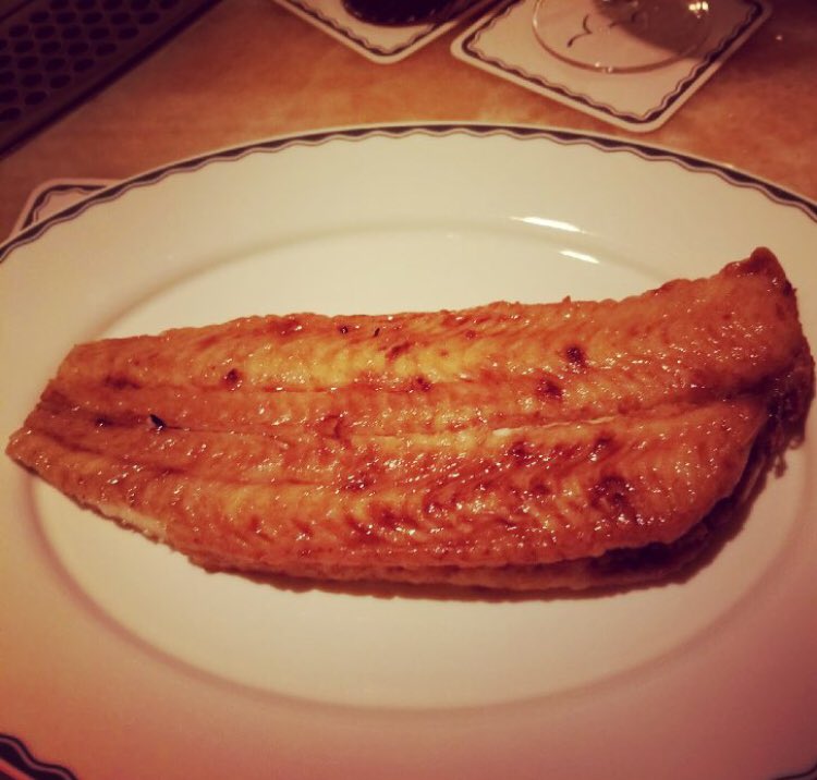 TriarSeafood's tweet image. Triar Seafood’s Dover Sole is being served at Thomas Keller’s The Surf Club restaurant at Four Season&apos;s Surf Side Resort...in Miami. .
.
.
#thomaskeller #triarseafood #seafood #surfside #thesurfclub #miami #collinsave #doversole #sole #florida #fourseasons