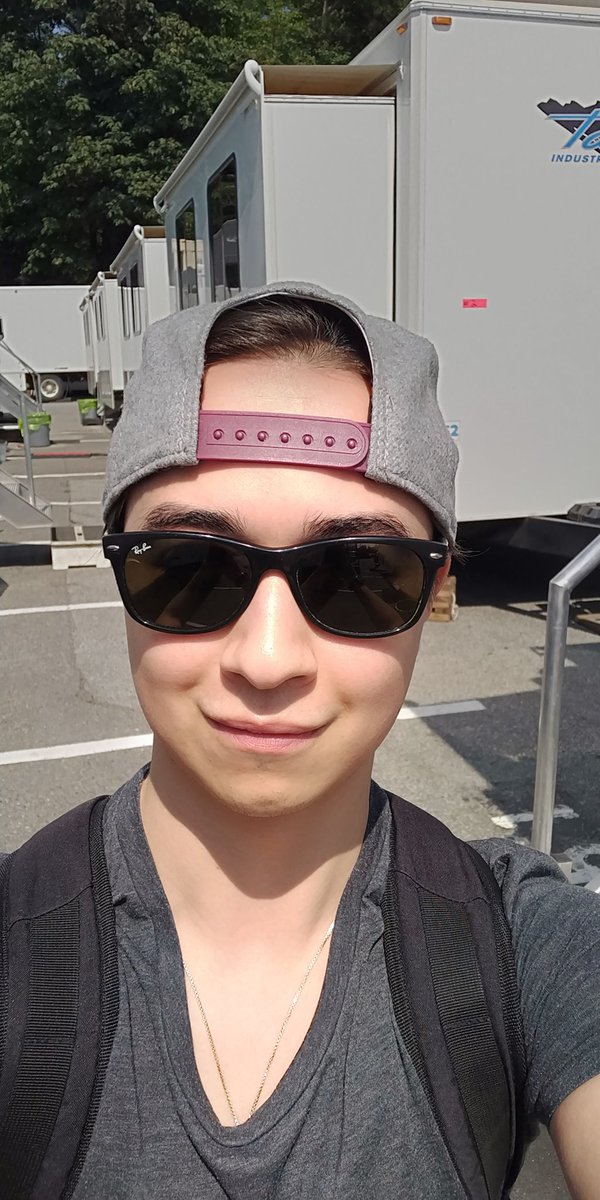 SamuelPatrikChu's tweet photo. Oh it's great to be back! 😎 https://t.co/B44KINRB0I