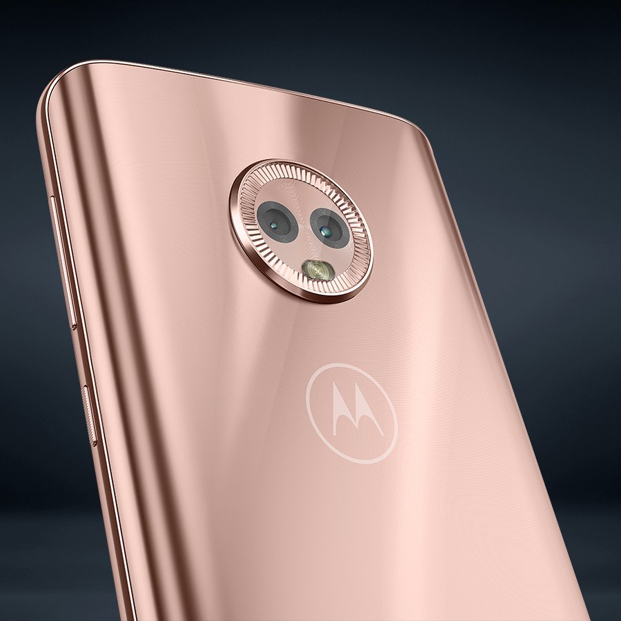 MotorolaBR's tweet photo. Por fora, uma nova cor: ouro rosê. Por dentro, muito mais desempenho! Novo #motog6 com 4 GB de RAM e 64 GB de armazenamento

Saiba tudo: https://t.co/PibprZOehn https://t.co/vcrvmE4obV